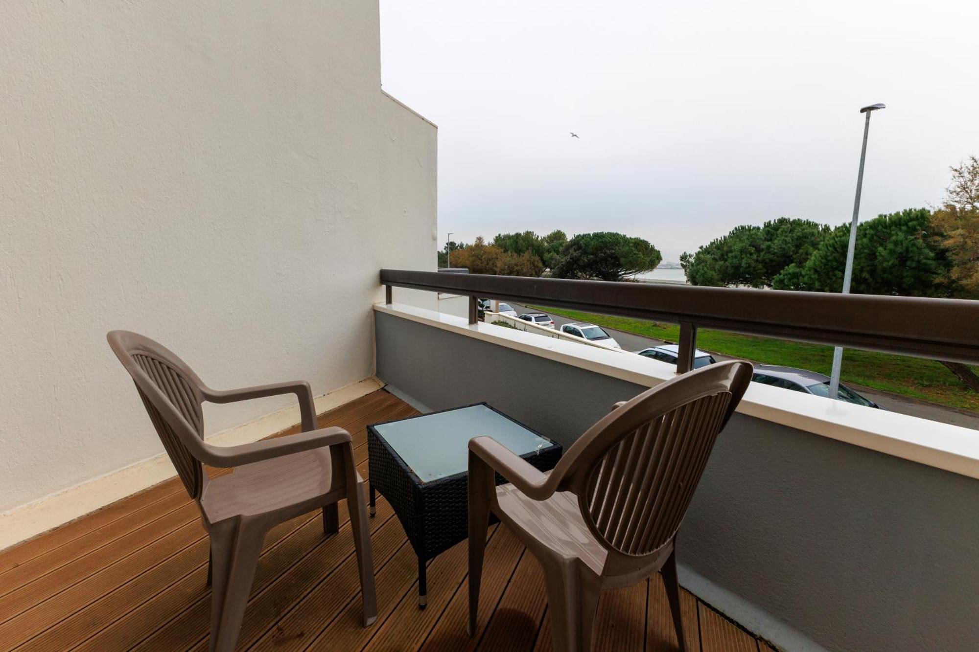 Logis Hotel Le Rochelois La Rochelle  Bagian luar foto