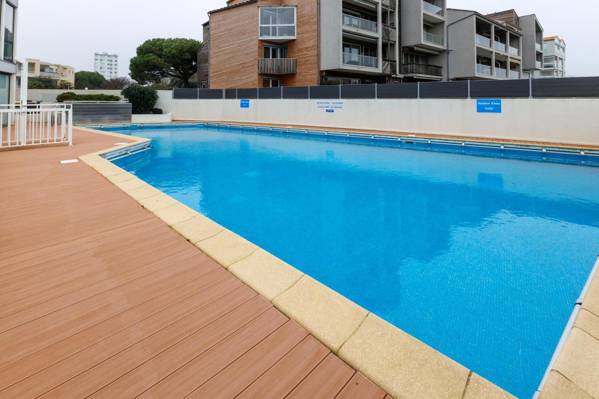 Logis Hotel Le Rochelois La Rochelle  Bagian luar foto