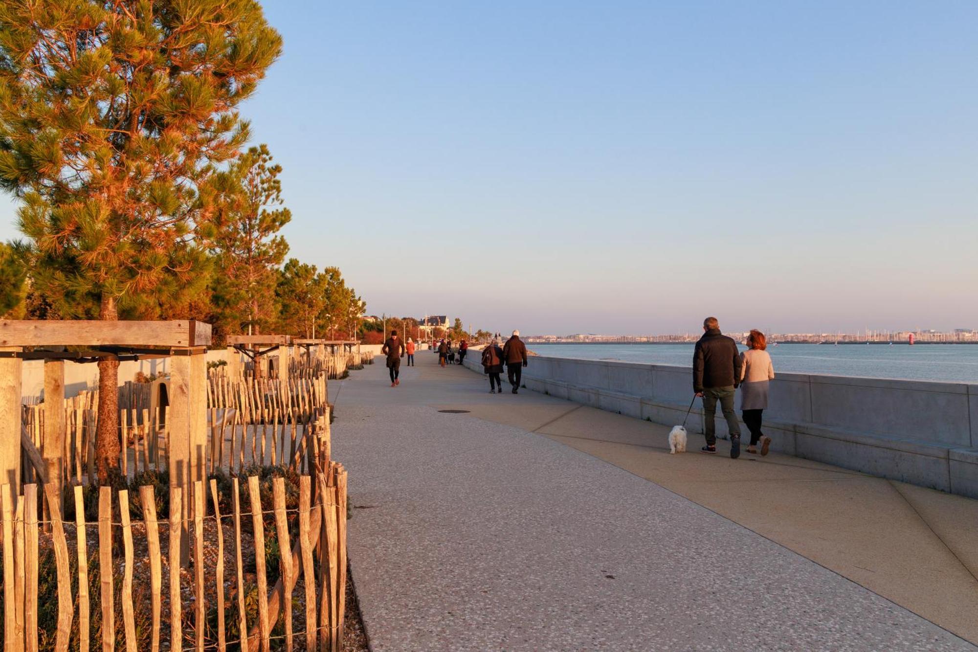 Logis Hotel Le Rochelois La Rochelle  Bagian luar foto