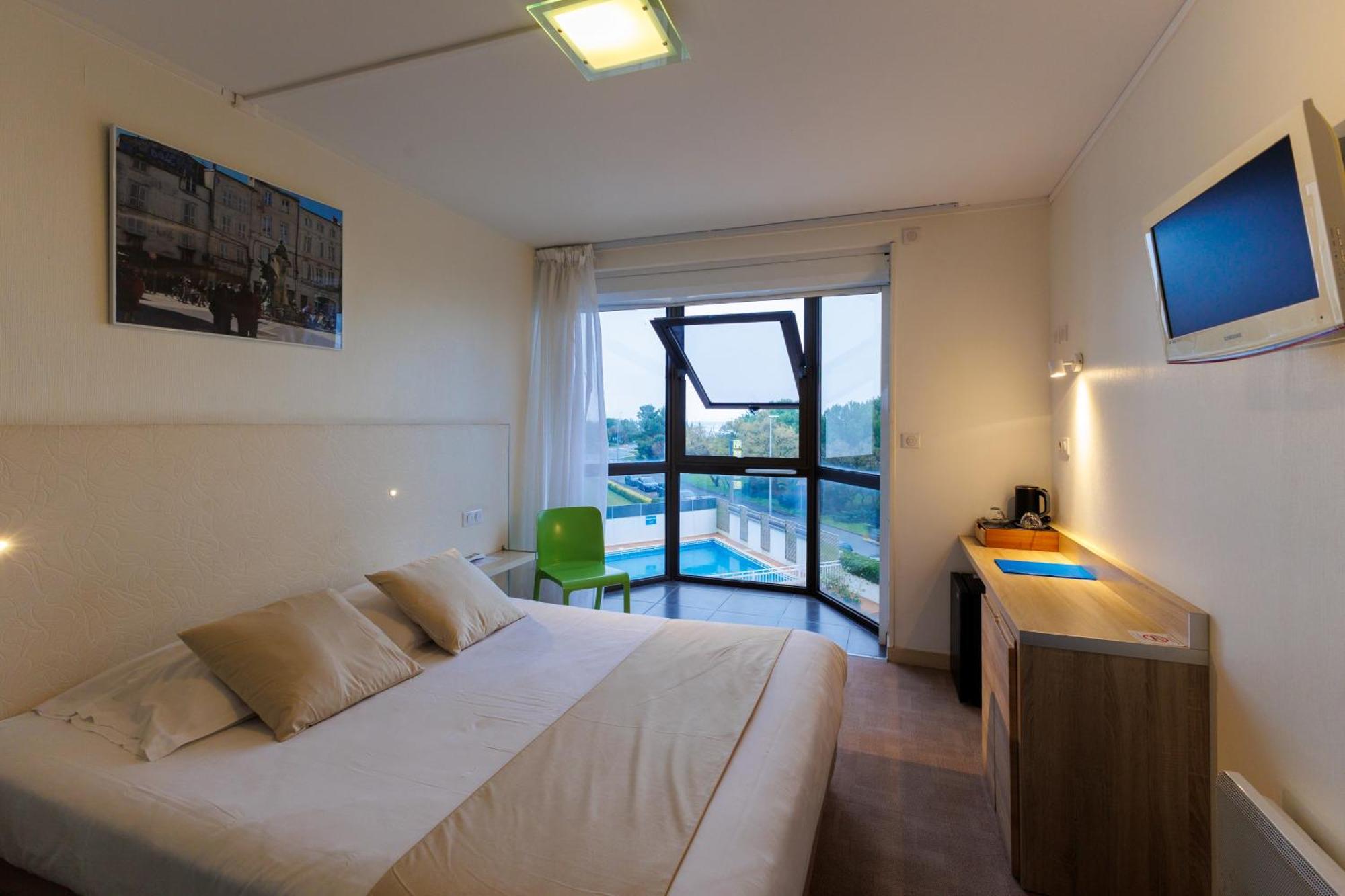 Logis Hotel Le Rochelois La Rochelle  Bagian luar foto