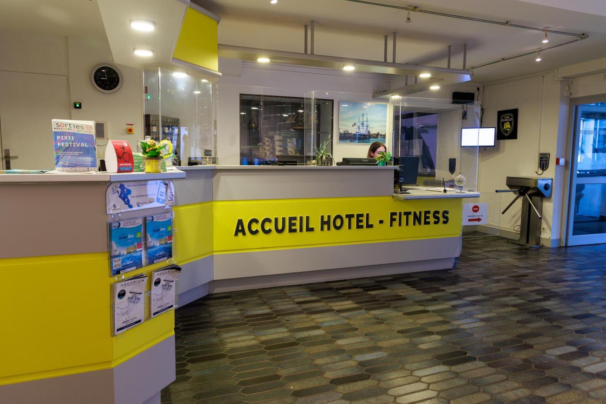 Logis Hotel Le Rochelois La Rochelle  Bagian luar foto
