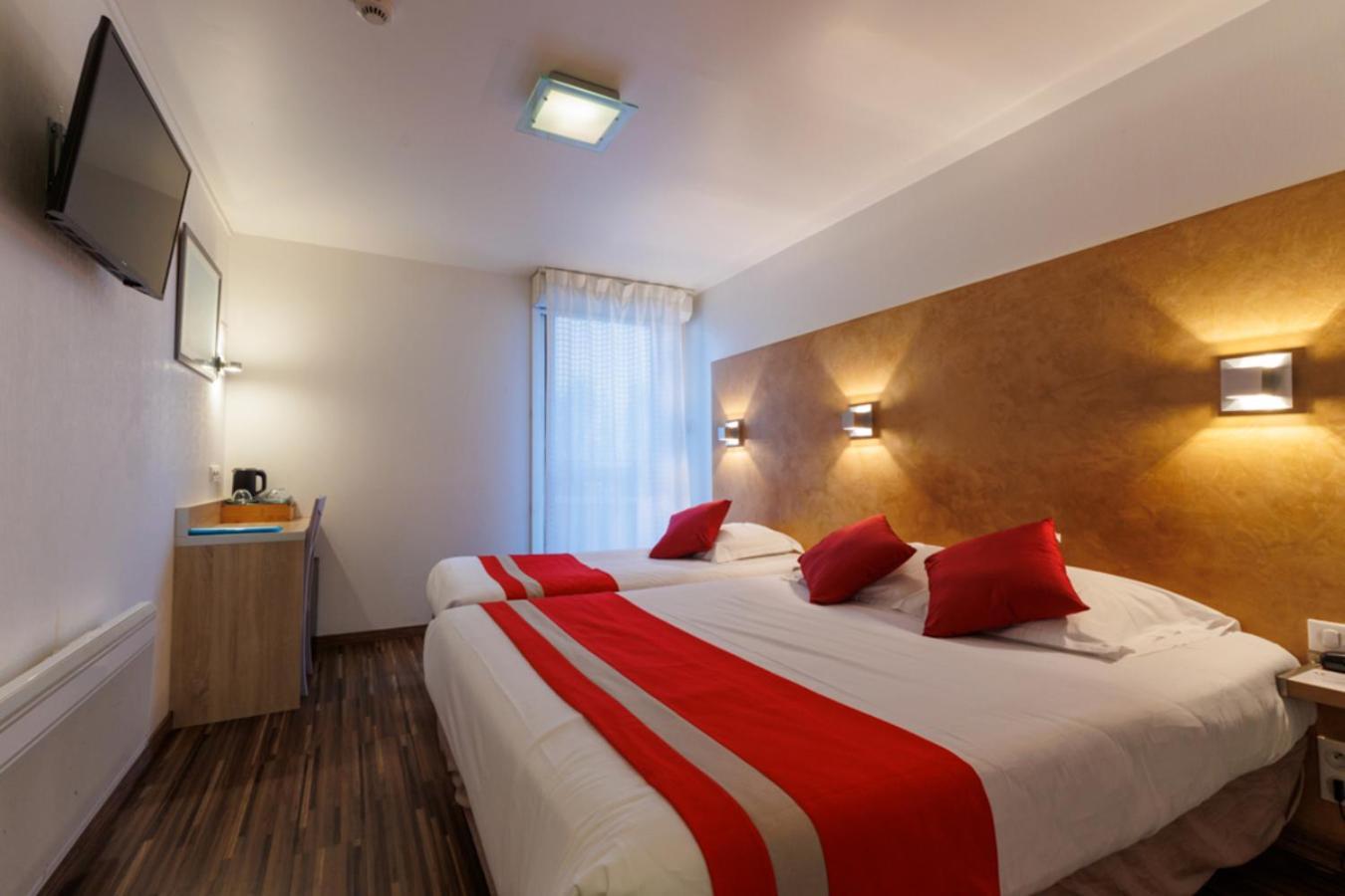 Logis Hotel Le Rochelois La Rochelle  Bagian luar foto